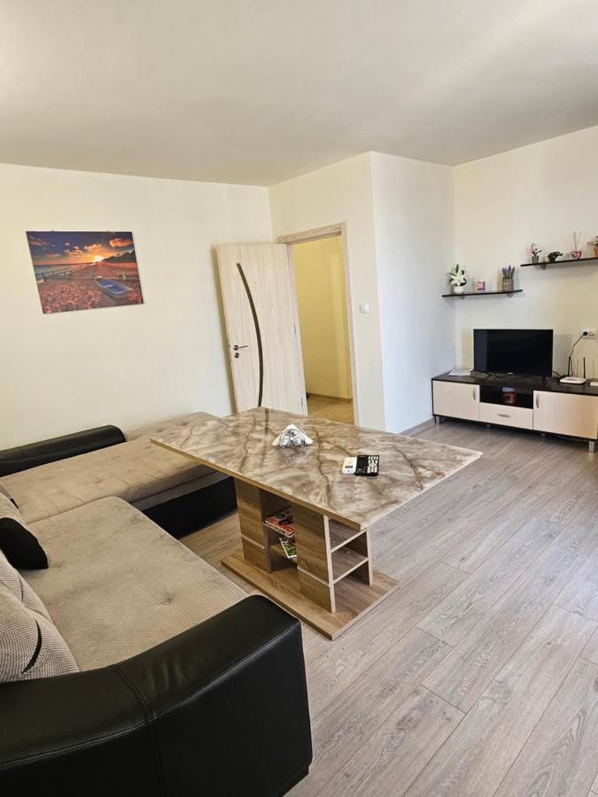 Апартамент Иванови Сарафово Burgas Bagian luar foto