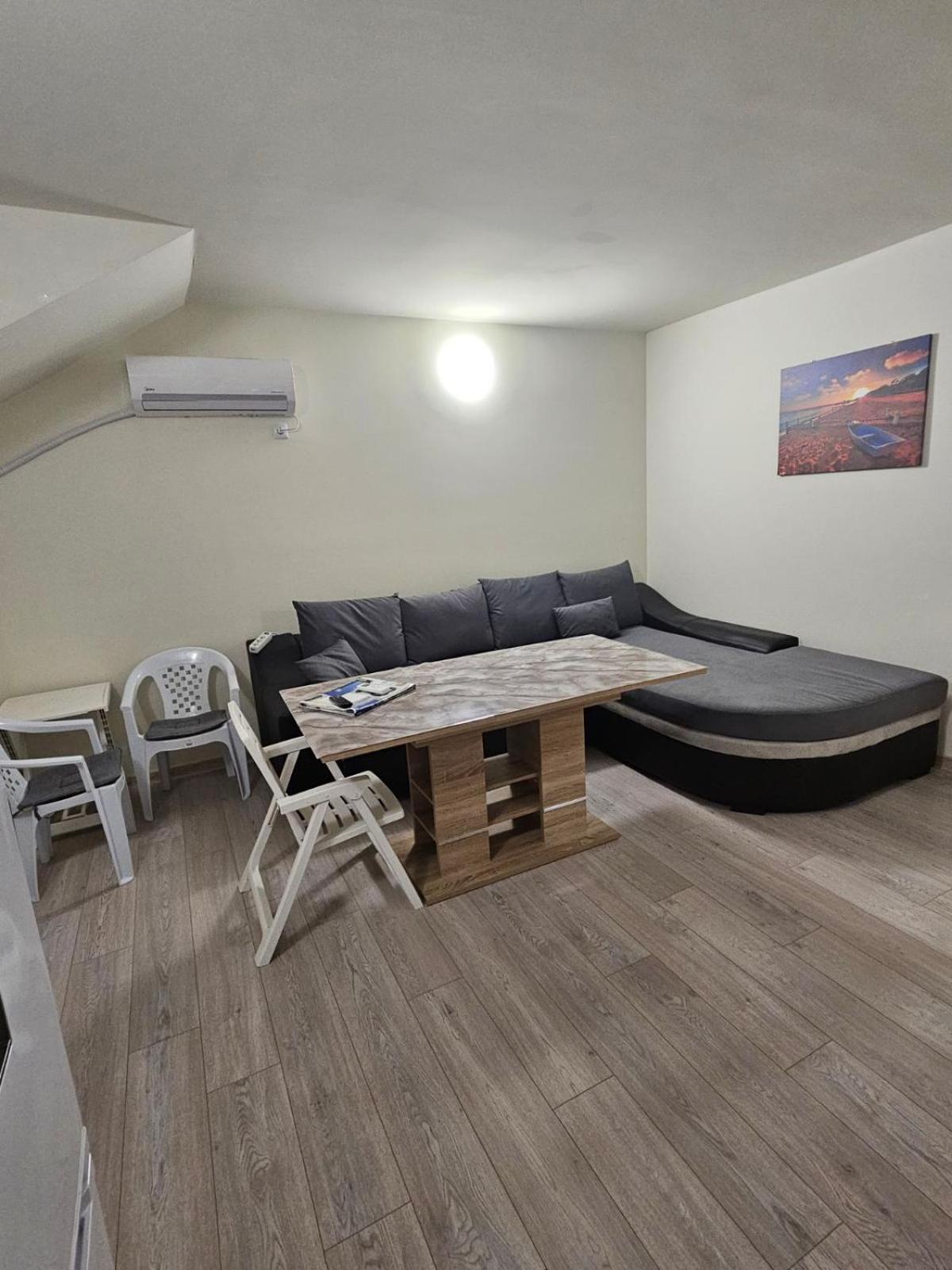 Апартамент Иванови Сарафово Burgas Bagian luar foto